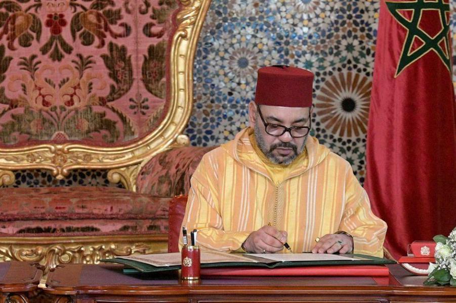 الملك يعزي أسرة المفكر الفرنسي الراحل إدغار موران 