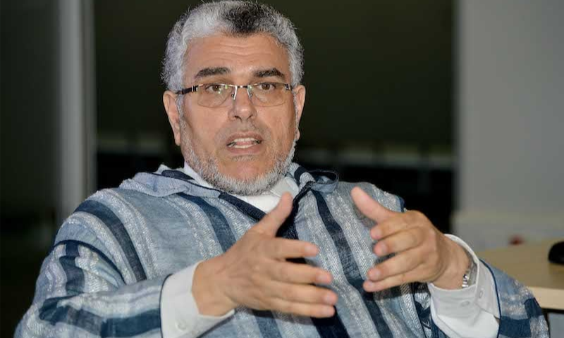 قال مصطفى الرميد، وزير العدل السابق، إن النيابات العامة قامت ، عبر ربوع محاكم المملكة، في الآونة الأخيرة ، بواجبها في الأمر بالبحث مع بعض ناشري التفاهة، الذين يسترزقون بها، على حساب قيم المجتمع ، وسمعة الاشخاص واعراضهم 