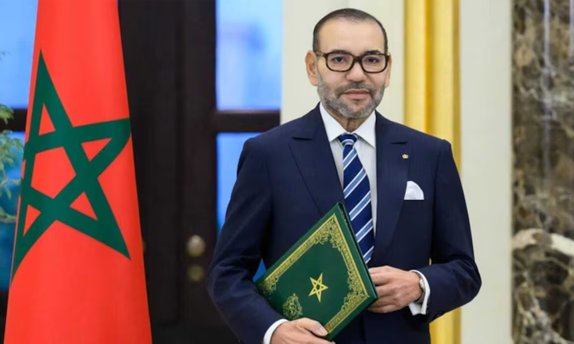 الملك محمد السادس يهنئ المنتخـب الـوطنـي الفائز ببطولة كأس العرب 