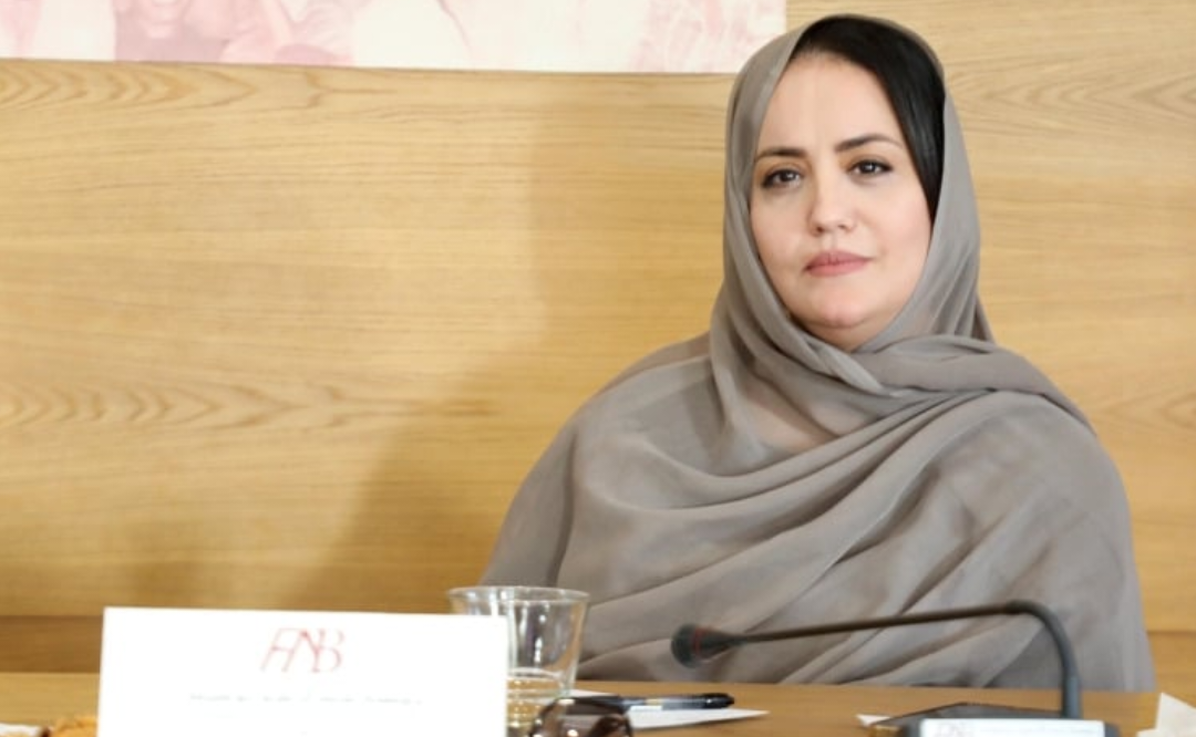 حسناء أبو زيد: ....الصوت الهادئ/الهادر 