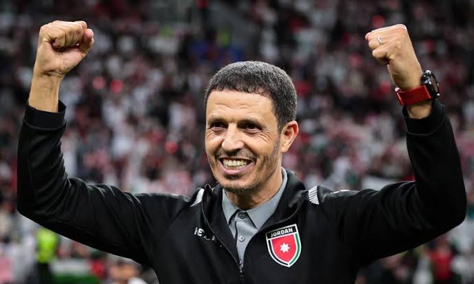 كشف عن "وعد ملكي" بالجنسية.. السلامي مستمر مع الأردن رغم خسارة كأس العرب 