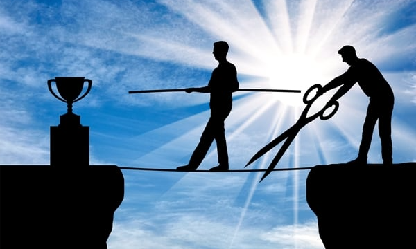 الإفلاس وغياب روح الرياضة 