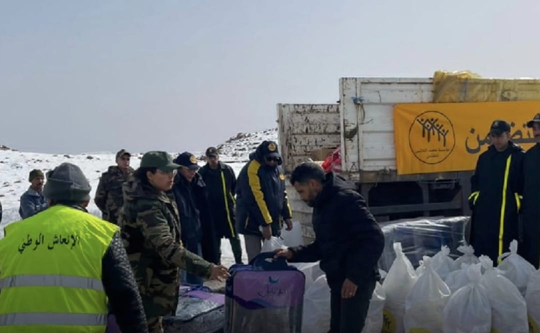 أزيلال.. مؤسسة محمد الخامس للتضامن تقدم مساعدات إنسانية لساكنة آيت تمليل في مواجهة موجة البرد 