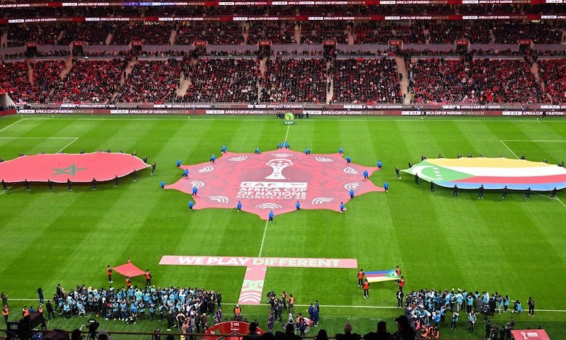 وول ستريت جورنال.. كيف بنى المغرب ملعب كرة قدم «يشرب» الماء 