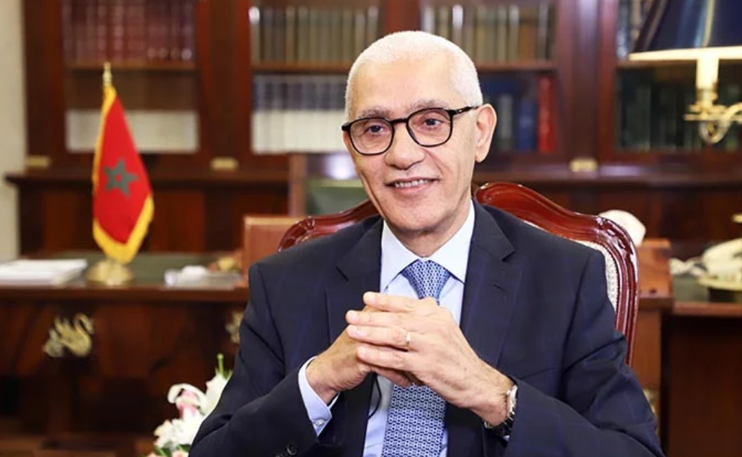 الطالبي العلمي يمثل الملك في القمة الدولية بليون 