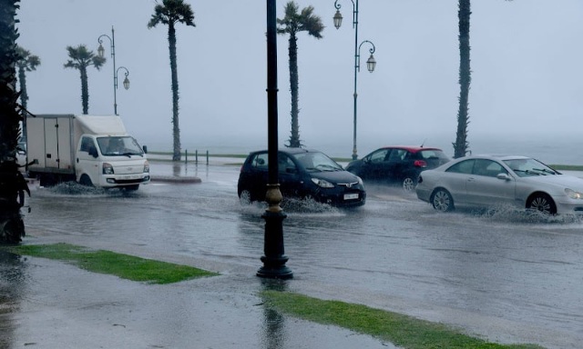 أمطار رعدية وبَرَد ورياح قوية الثلاثاء والأربعاء بعدد من مناطق المملكة 