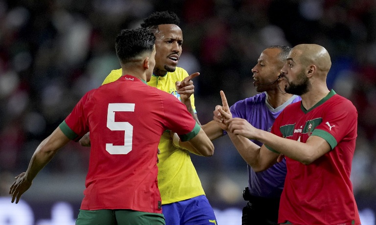 مطالب برلمانية لإقرار توقيت إداري استثنائي تزامناً مع مباريات المنتخب في المونديال 